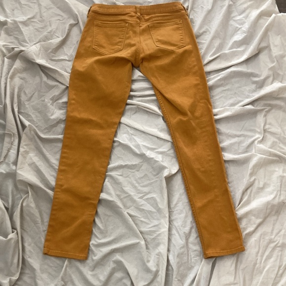 Arizona Jean Co Women’s Size 7 Jeans.  Super Skinny.  Slightly Worn. - Picture 3 of 4